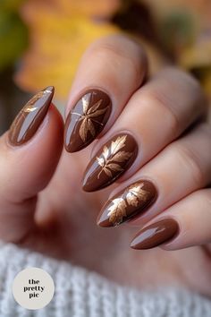 Textured Nail Designs, Fall Nail Art Designs Autumn, Fall Season Nails, Unique Manicure, Daisy Nail Art, Texas Trip, Yellow Nail Art, Chic Nail Art, Korean Nail Art