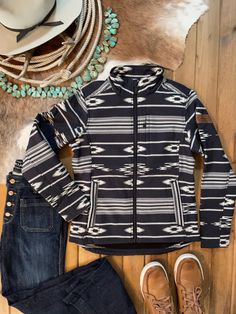 Ariat Rio Chiquito Chimayo Softshell Jacket Ariat Outfit, Country Girl Style Outfits, Ariat Jacket, Nebraska Sandhills, Country Style Outfits, Western Wear Outfits, Cute Country Outfits, Western Store