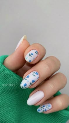 Tulip Nails, 2024 Nails, Polish Ideas, Nails Colors, Thanksgiving Nails, Pastel Nails