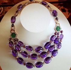 Purple Beads Necklace, Beads Necklace Indian, Statement Jewelry Outfit, Fine Pearl Jewelry, Beautiful Beaded Necklaces, Bvlgari Jewelry, Beaded Necklace Patterns, Online Gold Jewellery