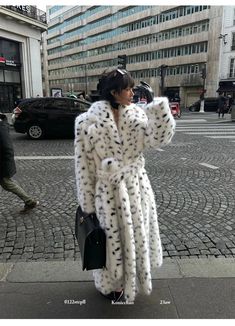 HEYFANCYSTYLE Cozy Polka Dot Faux Fur Coat Outfits With Fur Coats, Faux Fur Coat Outfit, Faux Fur Coats Outfit, Fur Jacket Outfit, Fur Trench Coat, Fur Coat Outfit, White Faux Fur Coat, Long Fur Coat, White Fur Coat