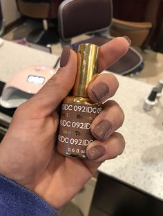 Dnd Brown Nails, Dnd Brown Gel Polish Colors, Brown Dnd Gel Polish, Chocolate Glazed Donut Nails Dnd, Dnd Walnut Brown Nails, Dnd Chocolate Nails, Dnd Gel Polish Colors Brown, Chocolate Glazed Donut Nails Diy, Dnd Fall Nails