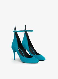 ALAÏA Women's Turquoise DECOLLETE PUMPS IN HAIRCALF | ALAÏA US Crazy Horse Paris, Best Corset, Paris Summer, Summer Candles, Corset Belt, Leather Buckle, Small Leather Goods, Autumn Summer, Pumps Heels