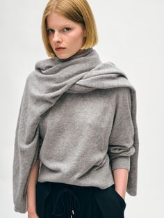 A White + Warren best seller since its debut, the Cashmere Travel Wrap is the most versatile accessory you'll ever own. The lightweight and breathable knit doubles as a chic evening wrap or a cozy blanket, and the generous size and supersoft feel works seamlessly for women and men. The Travel Wrap is offered in a wide range of colors—from timeless neutrals to soft pastels and bold brights—plus exclusive shades you won't find anywhere else. Learn more about this icon of White + Warren style. Deta Women Heart Health, Cashmere Travel Wrap, Evening Wrap, Evening Wraps, Travel Wrap, Black Playsuit, White Bralette, Denim Sweater, Women Lifestyle