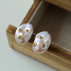 Luxurious Earrings, Baroque Earrings, Pearl Baroque, Pearls Earrings, Baroque Pearl Earrings, Luxury Earrings, Buy Earrings, Pearl Collection, Pearl Design