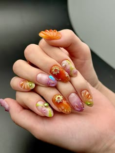 арт маникюр / 📍москва, м. цветной бульвар/трубная Mismatched Aesthetic, Mismatched Nail Art, Nail Art Funky, Mismatched Nails, Art History Major, Funky Nail Art, Trends Nails, Summery Nails, Acrylic Nail Art