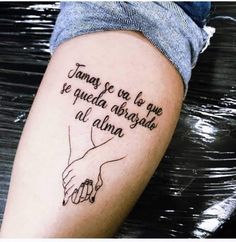 Amor Tattoo, Designer Tattoo, Mama Tattoo, Tattoo Designer, Wallpaper Aesthetic Wallpaper, Phrase Tattoos, Beauty Tattoo, Iphone Wallpaper Aesthetic