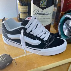 New Vans Sneaker New Vans, Swag Style, Vans Sneaker, Vision Board, Shoes Mens, Athletic Shoes, Urban Outfitters