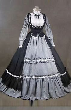 Women Victorian Dress with Ruff Collar Gothic Reenactment Ladies Ball gown Dress  | eBay Victorian Ball Gowns, Gothic Victorian Dresses, Gaun Abad Pertengahan, Victorian Gown, Dress Ball Gown, Old Fashion Dresses, Old Dresses, Ruffles Fashion, Victorian Clothing