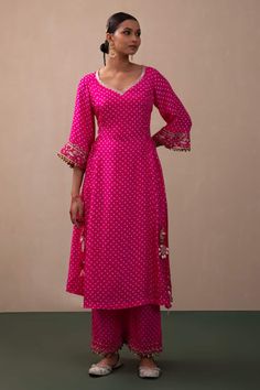 Buy Pink Silk Embroidered Bandhani Pattern And A-line Kurta & Pant Set For Women by Pink City Online at Aza Fashions. Bandhani Co Ord Set, Bandhani Suits Design, Bandhani Dress Pattern, Shaadi Outfits, Bandhani Suit, Bandhani Pattern, Girly Backpacks, Banana Roll, डिजाइनर कपड़े