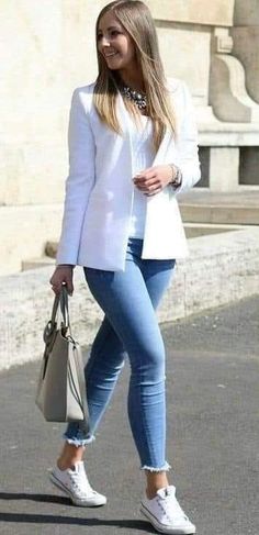 Blazer Outfits Casual, Office Casual Outfit, Stylish Winter Outfits, Elegante Casual, Casual Work Outfit, Stylish Work Outfits, Casual Chic Outfit