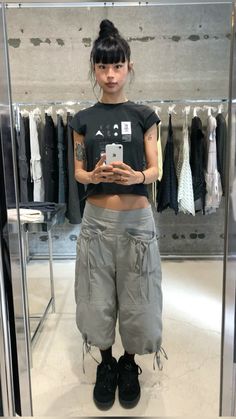 jissuuseo Jorts Outfit, Outfit Denim, Rock A, Fashion Mistakes, 가을 패션, Fashion Fits, Summer Look, Looks Style