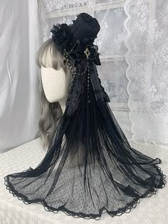 Gothic Crown, Hat With Veil, Victorian Accessories, Veiled Hats, Victorian Hats, Mini Hat, Gothic Cross, Gothic Crosses, Elegant Hats