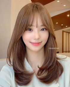 Haircuts For Medium Hair Korean Style, Hairstyles Korean Medium, Korean Perm Women Medium, Korean Root Perm Before And After, Medium Korean Hair, Medium Short Hairstyle Women Round Face Layers, Haircut Ideas Girl, Perm For Round Face, Hair Cuts Ideas With Bangs