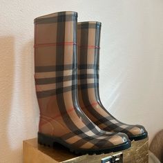 Never Worn, Shearling Inside, Perfect Condition Designer Brown Boots With Round Toe, Burberry Classic, Cute Nike Shoes, Cute Nikes, Burberry Shoes, Winter Rain, Black Tan, Black And Tan, Rubber Rain Boots