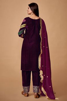 Wine Color Velvet Fabric Glorious Function Wear Salwar Suit Velvet Kameez, Velvet Pant Suit, Long Choli Lehenga, Pant Suit Set, Velvet Dupatta, Velvet Pant, Angrakha Style, Embroidered Velvet, Salwar Kameez Designs