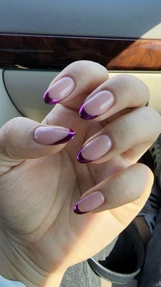 Olivia Rodrigo Nails, Nail Pink, Minimalist Nail Art, French Nail, Vacation Nails, Minimalist Nails, Prom Nails, Olivia Rodrigo, Almond Nails