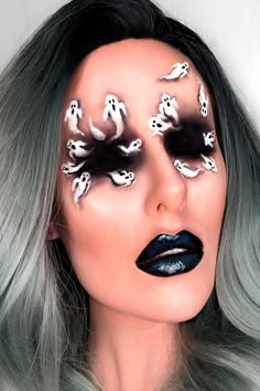 Trending Makeup Products, Scary Halloween Makeup Ideas, Makeup Look Ideas, Unique Halloween Makeup, Scary Halloween Makeup, Zombie Halloween Makeup, Makeup 2022, Halloween Makeup Look