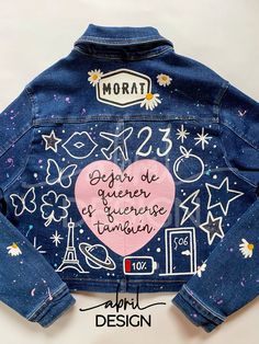 Jacket pintada a mano inspirada en Morat para la gira “Los Estadios” Personalized Jacket, Painted Denim, Hatsune Miku, Jean Jacket, Custom Clothes, Tshirt Print, Denim Jacket