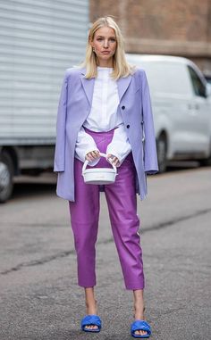 Paris Street Fashion, Fashion Week Outfit Ideas, 2020 Street Style, London Fashion Weeks, Fashion Week Outfit, Color Blocking Outfits, Berlin Fashion Week, Pastel Outfit, Stil Boho