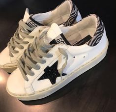 Cute Golden Goose Shoes, Shoes Golden Goose, Golden Goose Collection, Golden Goose Sneakers Black, Golden Goose Yeah Sneakers, Preppy Shoes, Golden Goose Sneakers