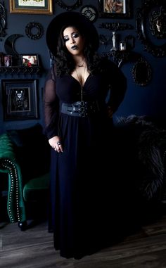 Goth Outfits Plus Size, Plus Size Grunge, Witchy Outfits, Goth Outfit Ideas, Goth Outfit, Alt Outfits, Look Plus Size