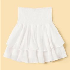 Never Worn! In Really Good Condition White Flowy Skirt, Velvet Pleated Skirt, Layered Ruffle Skirt, White Mini Skirt, Women Skirts, Velvet Skirt, Hem Skirt, Print Crop Tops, Flowy Skirt