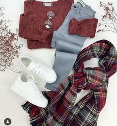 Tartan Clothing, Super Outfit, Crop Top Outfits, Trendy Fall, Winter Mode, Casual Winter Outfits, Ladies Dress Design, الرسومات اللطيفة, School Outfit