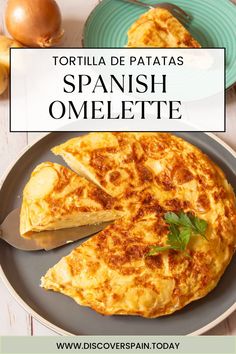 A grey plate of Spanish omelette or spanish tortilla de patatas Spanish Tortilla Recipe, Authentic Spanish Recipes, Spanish Breakfast, Easy Spanish Recipes, Spanish Dinner, Spanish Tapas Recipes, Traditional Spanish Recipes