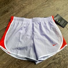 Nike Dri Fit Tempo Running Shorts Girls Size Medium New With Tags Retail $ 25 Built In Liner Nike Winter Jackets, Outfit Outer, Boys Nike Shorts, Boys Basketball Shorts, Nike Tempo Shorts, Nike Pro Spandex, Girls Sportswear, Preppy Spring, Baby Girl Shorts