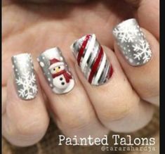 Christmas Nail Designs Easy, Snowman Nails, Nail Art Halloween, Ombre Nail Art Designs, Silver Nail Designs, Creative Juice