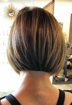 Textured Bob Haircut Thick Hair, Back View Of Bob Hairstyles Medium, Short Hair Styling Ideas, Bob Haircut Back View, Short Hair Styling, Hair Styling Ideas, Bob Haircut Ideas, Medium Bob Hairstyles, Bob Haircut For Fine Hair