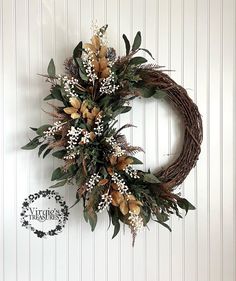 a wreath hanging on the side of a wall