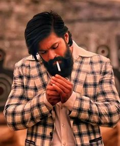 Rocking Star Yash, Kgf Photos Hd, Best Poses For Boys, Famous Indian Actors, New Images Hd, Gals Photos, Wallpaper Music, New Photos Hd, Most Handsome Actors