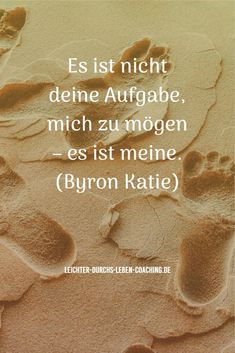 an image of footprints in the sand with a quote on it that reads, es istt