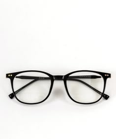 Glasses Frames Ideas, Squoval Glasses, Slightly Angled Glasses, Brow Line Glasses, Glasses Styles, Black Frame Glasses, Black Glasses Aesthetic, Black Glasses, Round Glasses