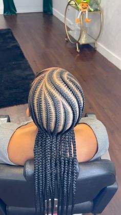 Corn Row Braids Black Women, Cornrow Hairstyle, Corn Row, Corn Rows, Hair Mannequin, Lemonade Braids, Braided Hairstyles For Black Women Cornrows