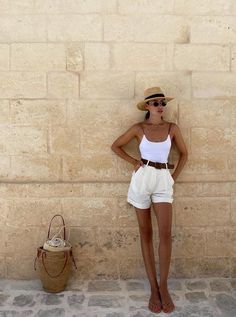 Bali Outfits, France Fits, European Honeymoon, Hamptons Outfit, Cancun Outfits, York Outfits, Minimalist Fashion Summer, Villain Era, Vacation Pics