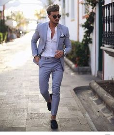 Gown Elegant, Stylish Blazer, Stylish Suit, Linen Suits, Fashion Suits, Linen Suit, Blue Khakis, Summer Suits, Fitted Suit