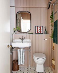 Victoria Covell Interiors Ltd. | Part of our Islington project for client Amy, we transformed this bathroom from a sad bodge job to a small but perfectly formed bathroom of… | Instagram Towels In Small Bathroom, Free Standing Sink Bathroom, Small Pedestal Sink, Loft Ensuite, Bathroom Sanitary, White Worktop