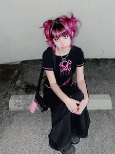 hair idea Punk Pink Hair, Alt Woman Aesthetic, Bubblegum Goth Aesthetic, Pink And Purple Hair Color Ideas, Hair Ideas Alternative, Pink Emo Aesthetic Outfits, Red And Black Hair Dye Ideas, Scene Pink Outfit, Pink And Purple Outfit Ideas