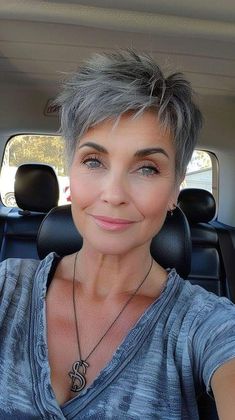 Silver Hairstyles, Spikey Short Hair, Choppy Pixie, Short Spiked Hair, Messy Bob, Short Sassy Haircuts, Funky Short Hair, Short Spiky Hairstyles, Short Silver Hair