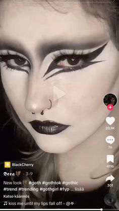 Heavy Goth Makeup, Trad Goth Eyeliner, Trad Goth Makeup Tutorial, Mallgoth Makeup, Trad Goth Makeup 80s, Goth Drag, Goth Makeup Looks