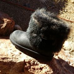 Ugg Black Fur Top Boots New Sz 5. Open To Offers. Run Big. Black Outdoor Boots With Faux Fur Lining, Black Boots With Faux Fur Lining For Outdoor, Knitted Uggs, Sequin Ugg Boots, Ugg Rain Boots, Ugg Boots Classic Short, Winter Hiking Boots, Duck Shoes, Chestnut Boots