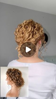 Beauty and curls by Meg 🇬🇧 on Instagram: "Got a summer wedding to go to and want to wear your natural curls? Here is a cute hairstyle you could try. You could even add some pearl pins if you wanted to try it for a bridesmaid or bride hairstyle. This hairstyle is best on freshly washed hair too so the curls don’t fall flat.  ➰ ✨SAVE FOR LATER  ✨LIKE  ✨FOLLOW FOR MORE  ➰ #curlyhairstyle #curlyupdo #curlyhairstyles" Short Curly Hair Updo Wedding, Diy Curly Wedding Hair, Curly Side Bun Hairstyles, Easy Updo For Curly Hair Natural Curls, Easy Up Do For Curly Hair Simple, Wedding Guest Hair Natural Curly, Curly Updo Bridesmaid, Curly Bridesmaid Hairstyles Updo, Updo Curly Hairstyles Natural Curls