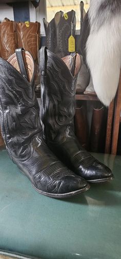 Hey Big Spender  How big is your ranch?!  Grab these super expensive vintage boots now!  Men's size 8.5 Mens Cowboy, Cowboy Western, Vintage Boots, Western Cowboy Boots, Mens Shoes Boots, Cow Boy, Western Cowboy, Western Boots, Cowboy Boots