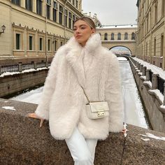 Fluffy Faux Fur Coat – Free From Label White Snow Outfit, White Faux Fur Coat Outfit, Liza Rudkevich, White Fluffy Coat, Beige Fur Coat, Shaggy Fur Coat, Fur Coat White, White Faux Fur Coat, White Fur Coat