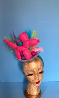 Hand stitched felt balloon dog fascinator hat . Secured to a headband for comfort. Adjustable Felt Hat For Party, Adjustable Felt Hat For Parties, Felt Balloon, Fascinator Hats Diy, Fun Hats, Mini Hats, Funky Hats, Mini Hat, Crazy Hats