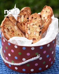 some type of bread in a polka dot bowl