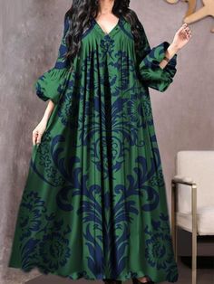 Vintage Print Dress, Baggy Dresses, Dress Elegant Long, Mode Abaya, Natural Make Up, Stylish Dress Book, Looks Black, African Design Dresses, Latest African Fashion Dresses